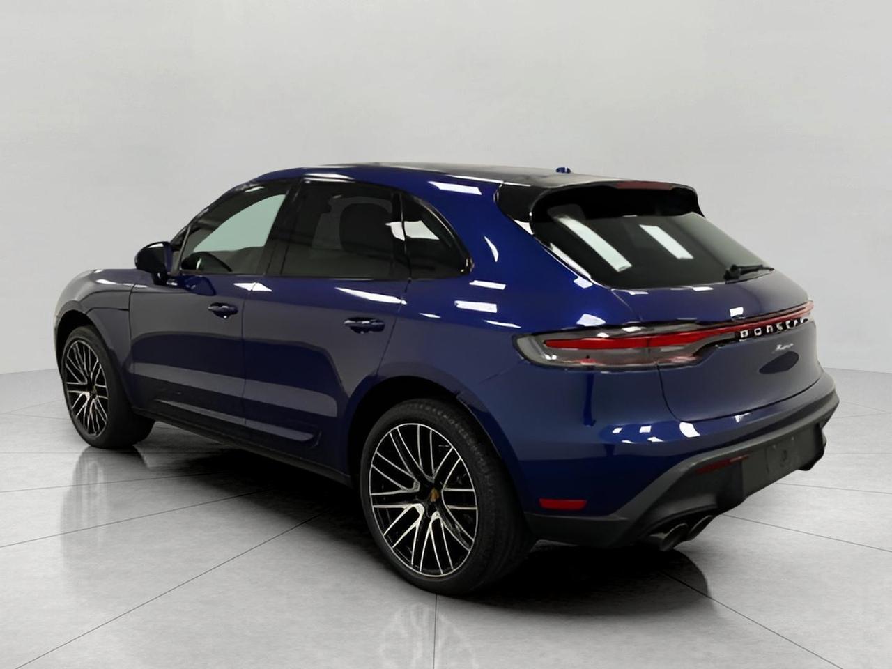 2023 Porsche Macan Appleton WI