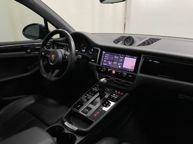 2023 Porsche Macan Appleton WI