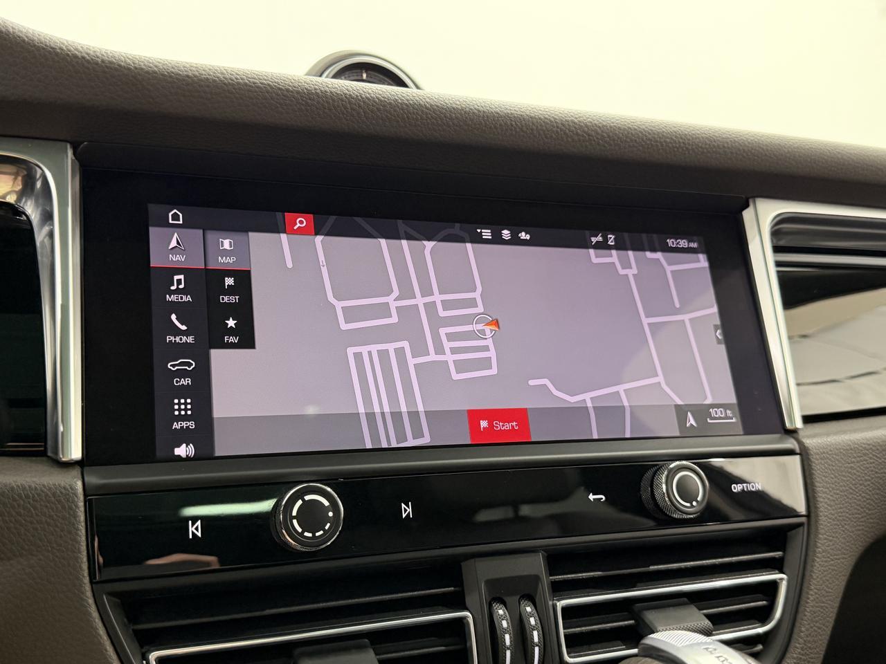 2023 Porsche Macan Newark DE