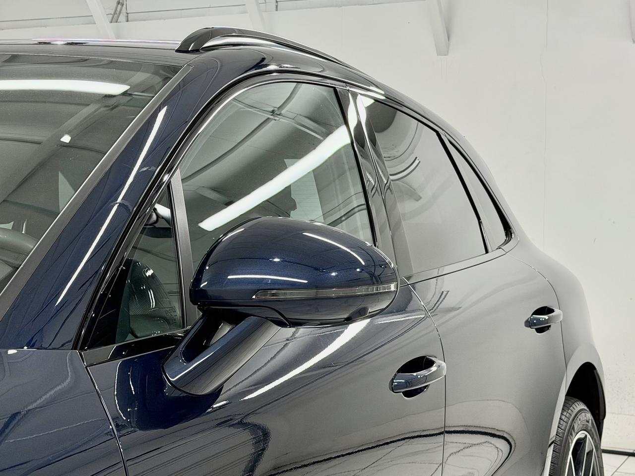 2023 Porsche Macan Newark DE