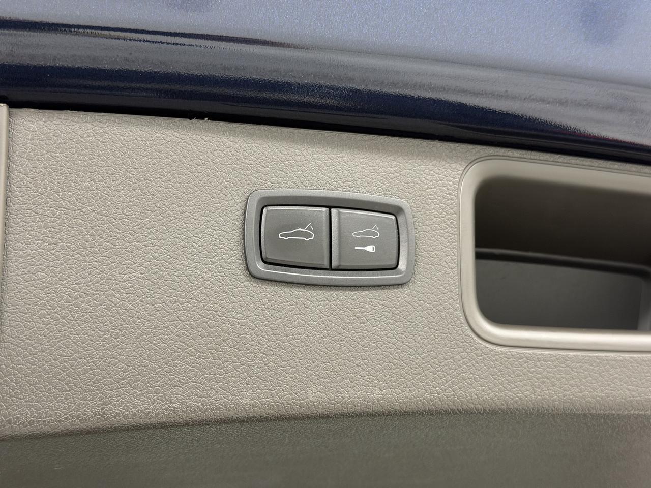 2023 Porsche Macan Newark DE