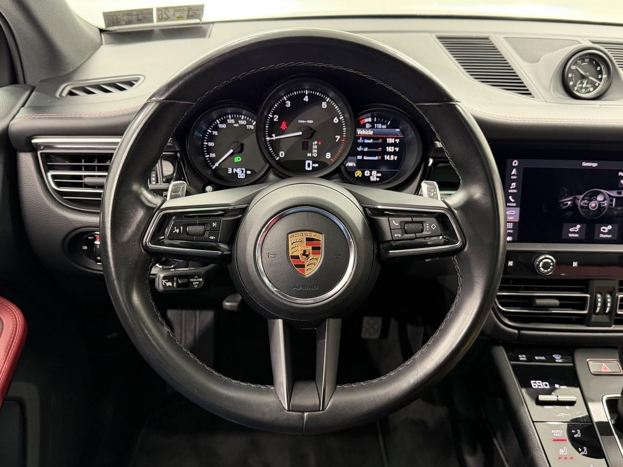 2023 Porsche Macan Newark DE