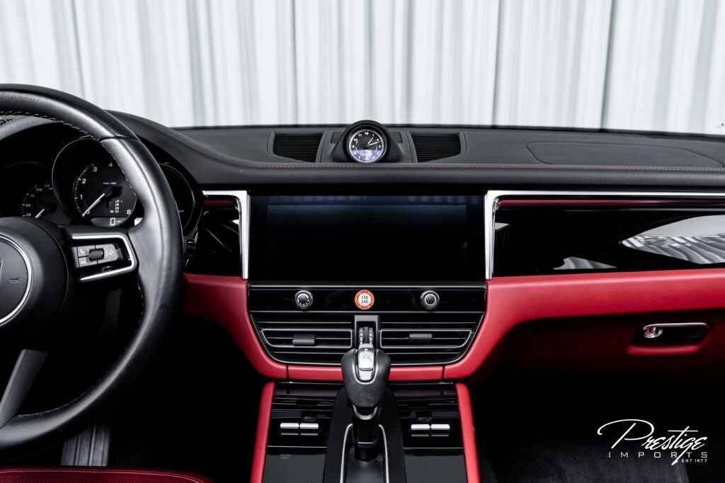 2023 Porsche Macan North Miami Beach FL