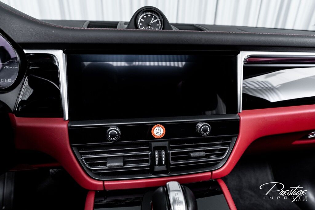 2023 Porsche Macan North Miami Beach FL