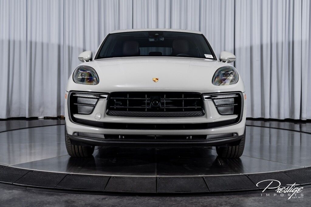 2023 Porsche Macan