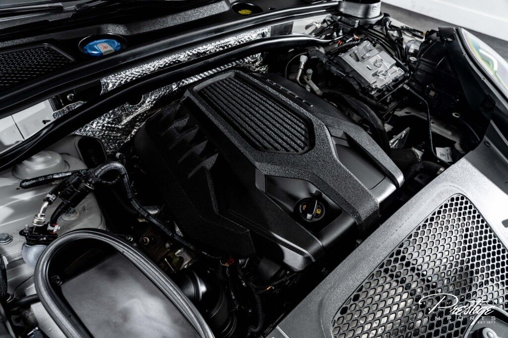 2023 Porsche Macan North Miami Beach FL