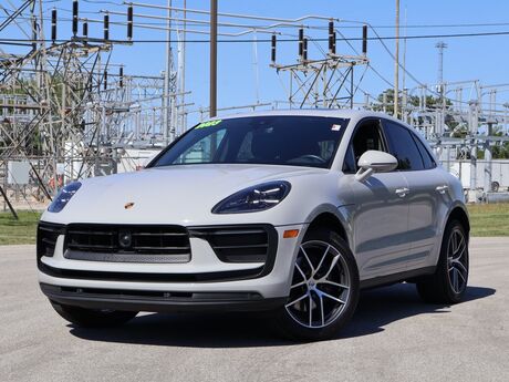 2023 Porsche Macan  Oshkosh WI