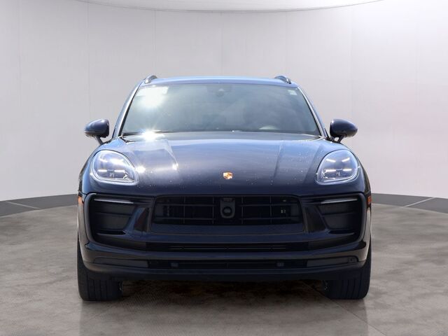 2023 Porsche Macan Oshkosh WI 2023 Porsche Macan Oshkosh WI