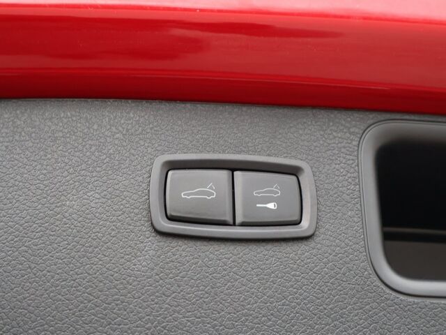 2023 Porsche Macan  Oshkosh WI