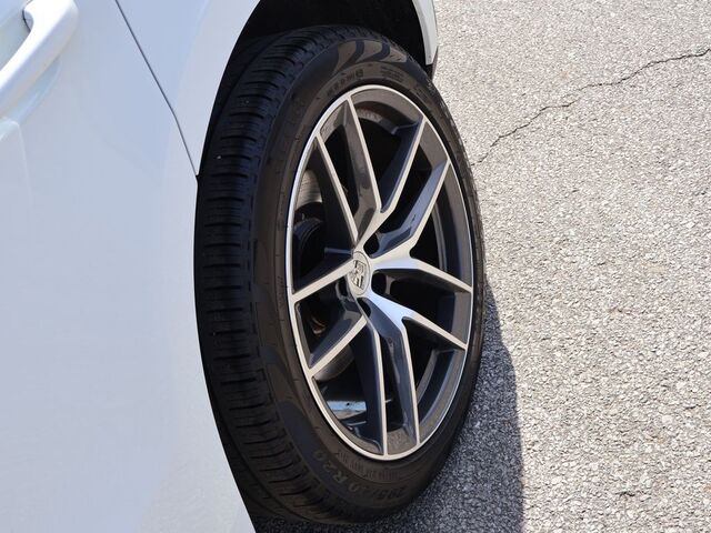 2023 Porsche Macan  Oshkosh WI