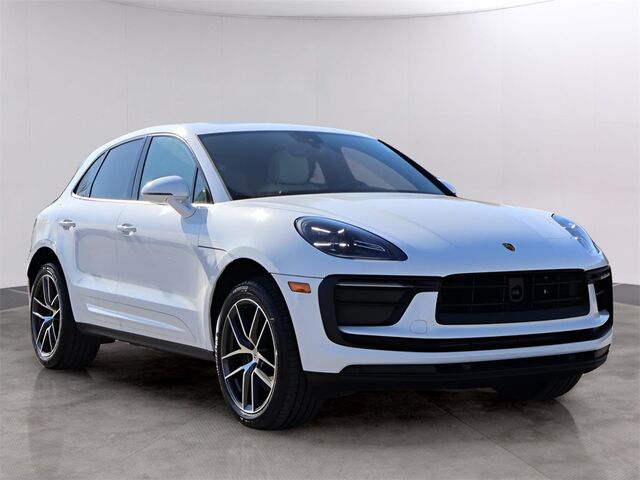 2023 Porsche Macan  Oshkosh WI