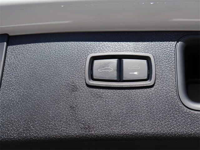 2023 Porsche Macan  Oshkosh WI