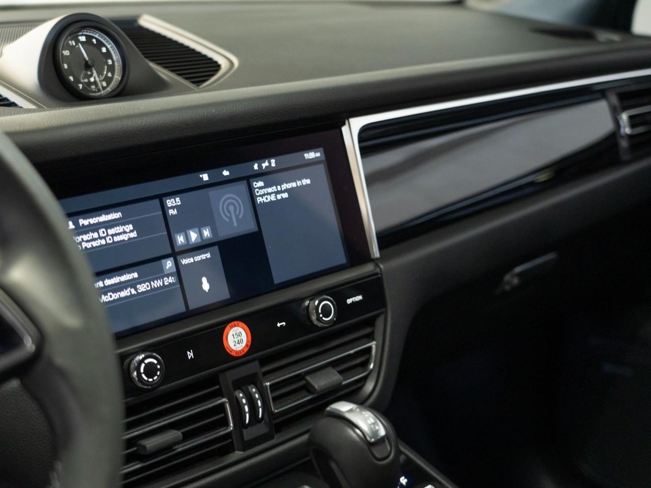 2023 Porsche Macan Pompano Beach FL