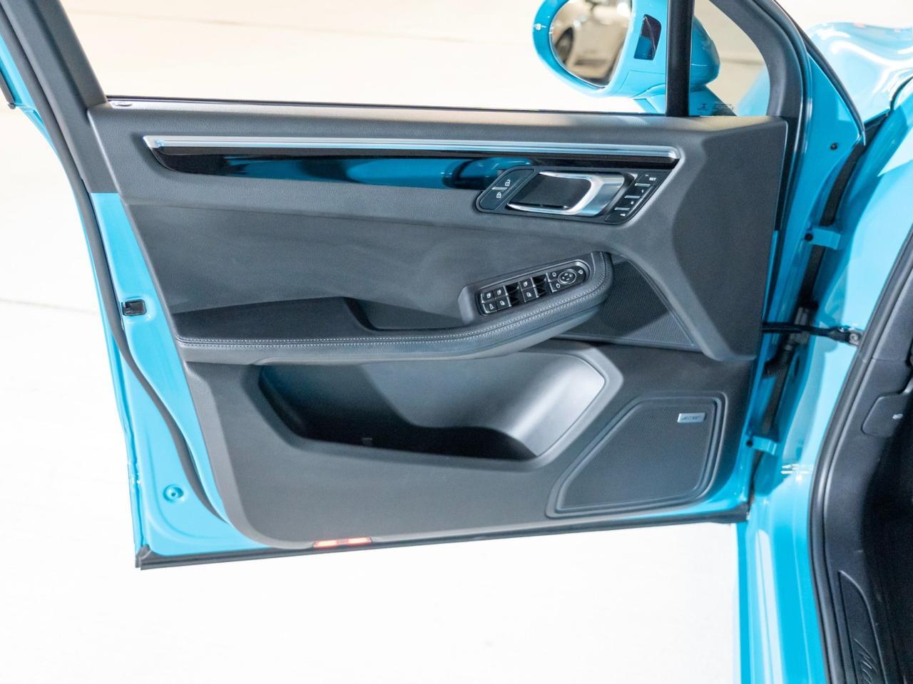 2023 Porsche Macan Pompano Beach FL