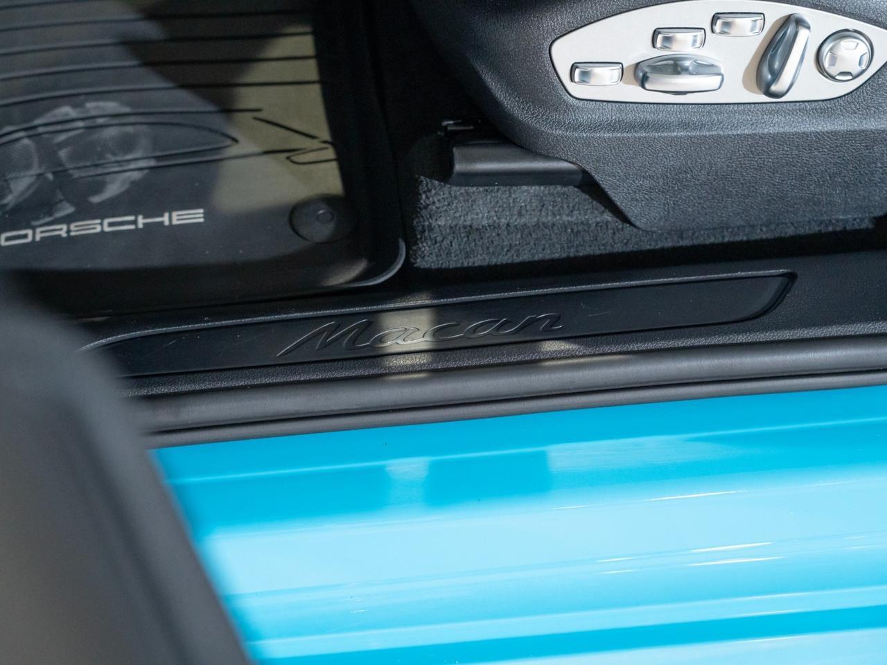 2023 Porsche Macan Pompano Beach FL