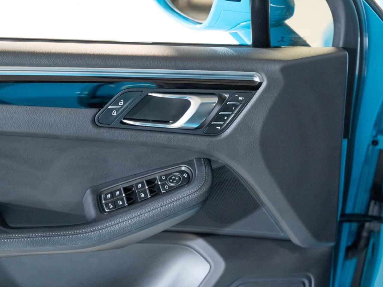 2023 Porsche Macan Pompano Beach FL