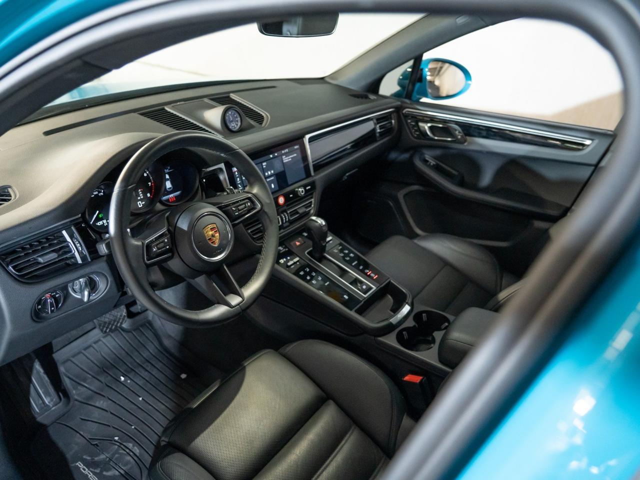 2023 Porsche Macan Pompano Beach FL
