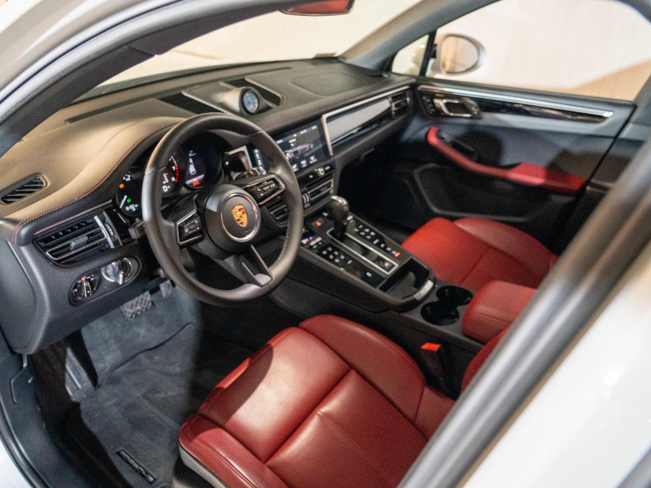 2023 Porsche Macan Pompano Beach FL
