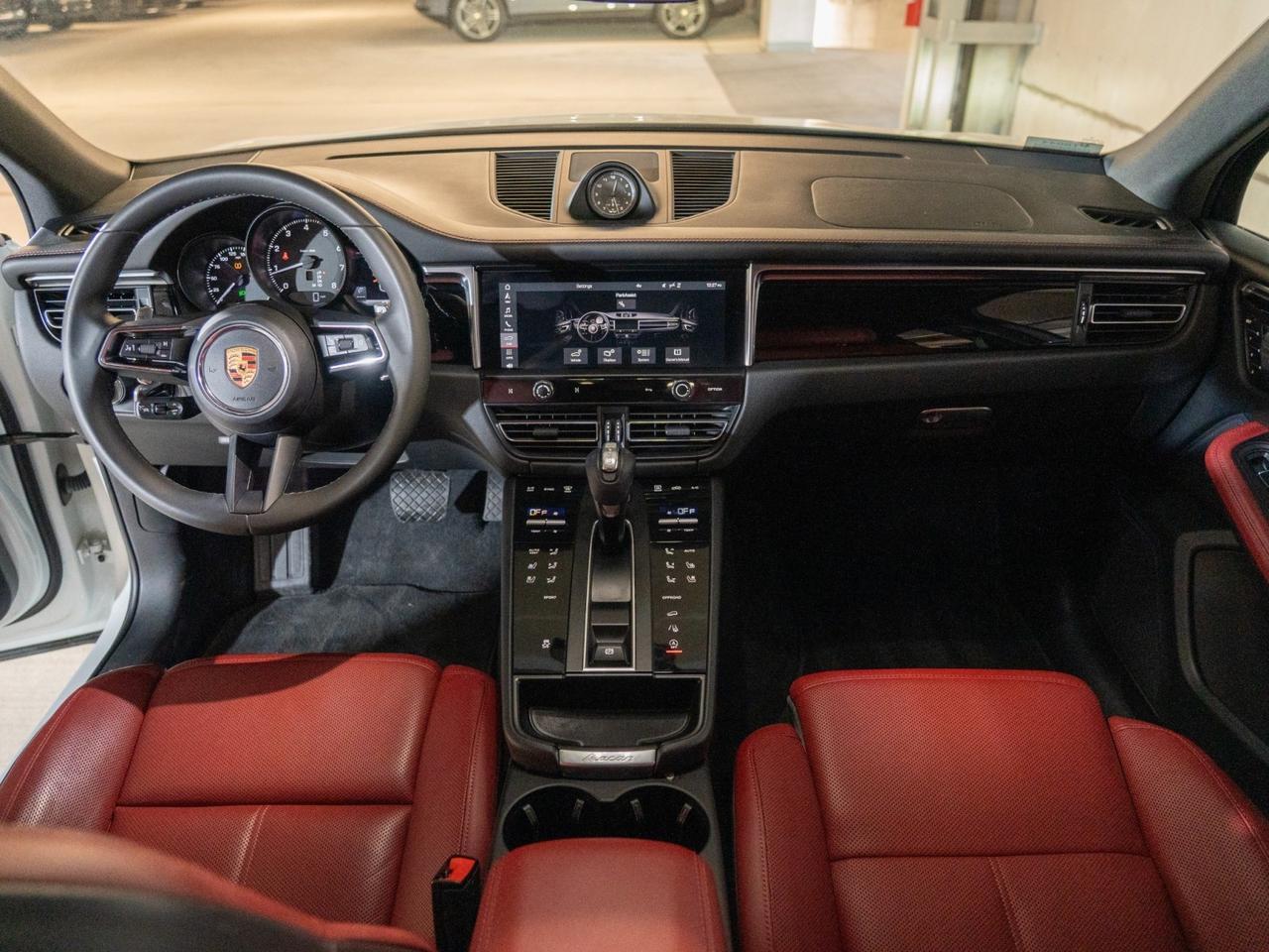 2023 Porsche Macan Pompano Beach FL