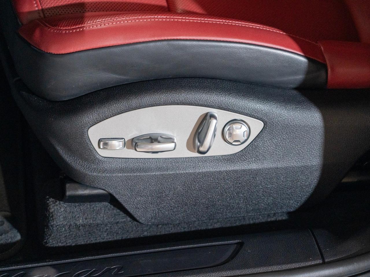 2023 Porsche Macan Pompano Beach FL