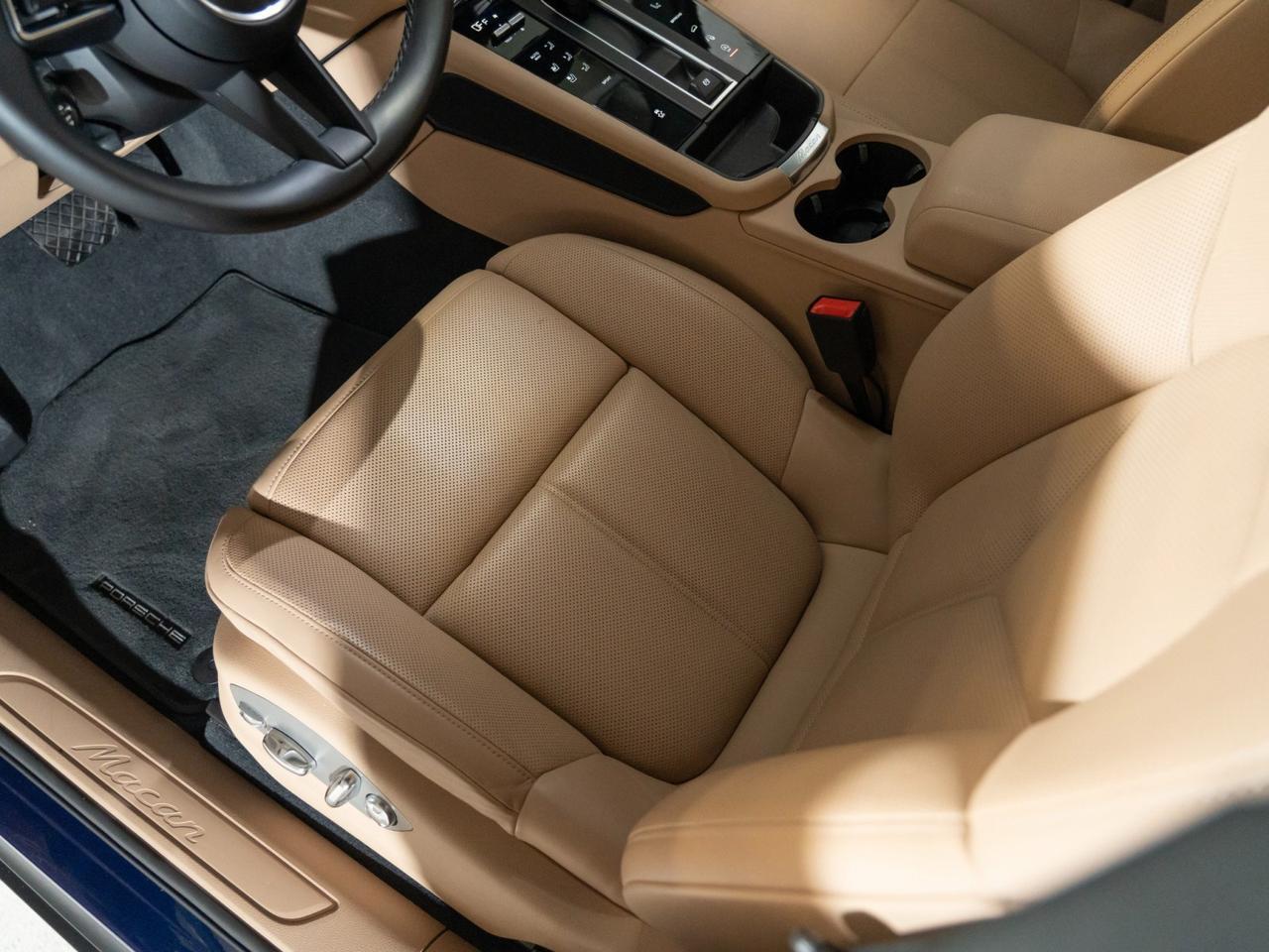 2023 Porsche Macan Pompano Beach FL
