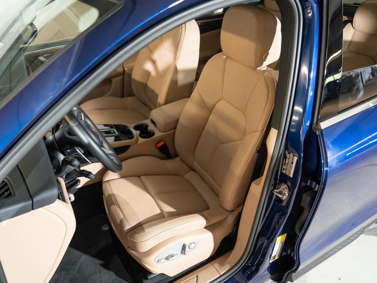 2023 Porsche Macan Pompano Beach FL