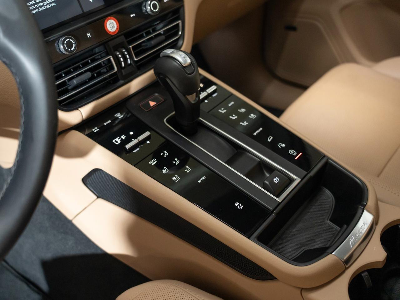2023 Porsche Macan Pompano Beach FL