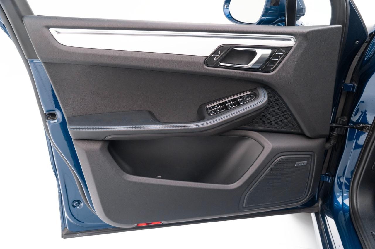 2023 Porsche Macan Pompano Beach FL