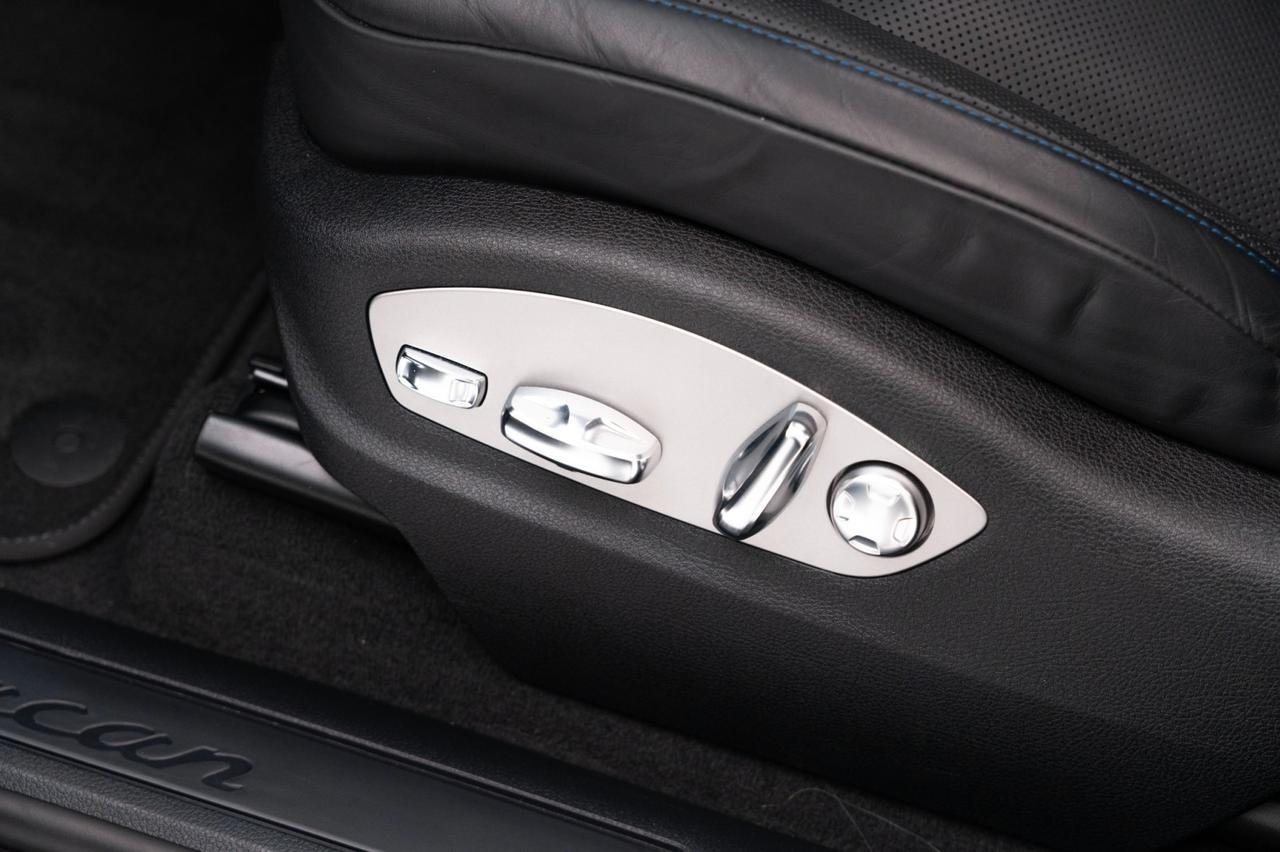 2023 Porsche Macan Pompano Beach FL