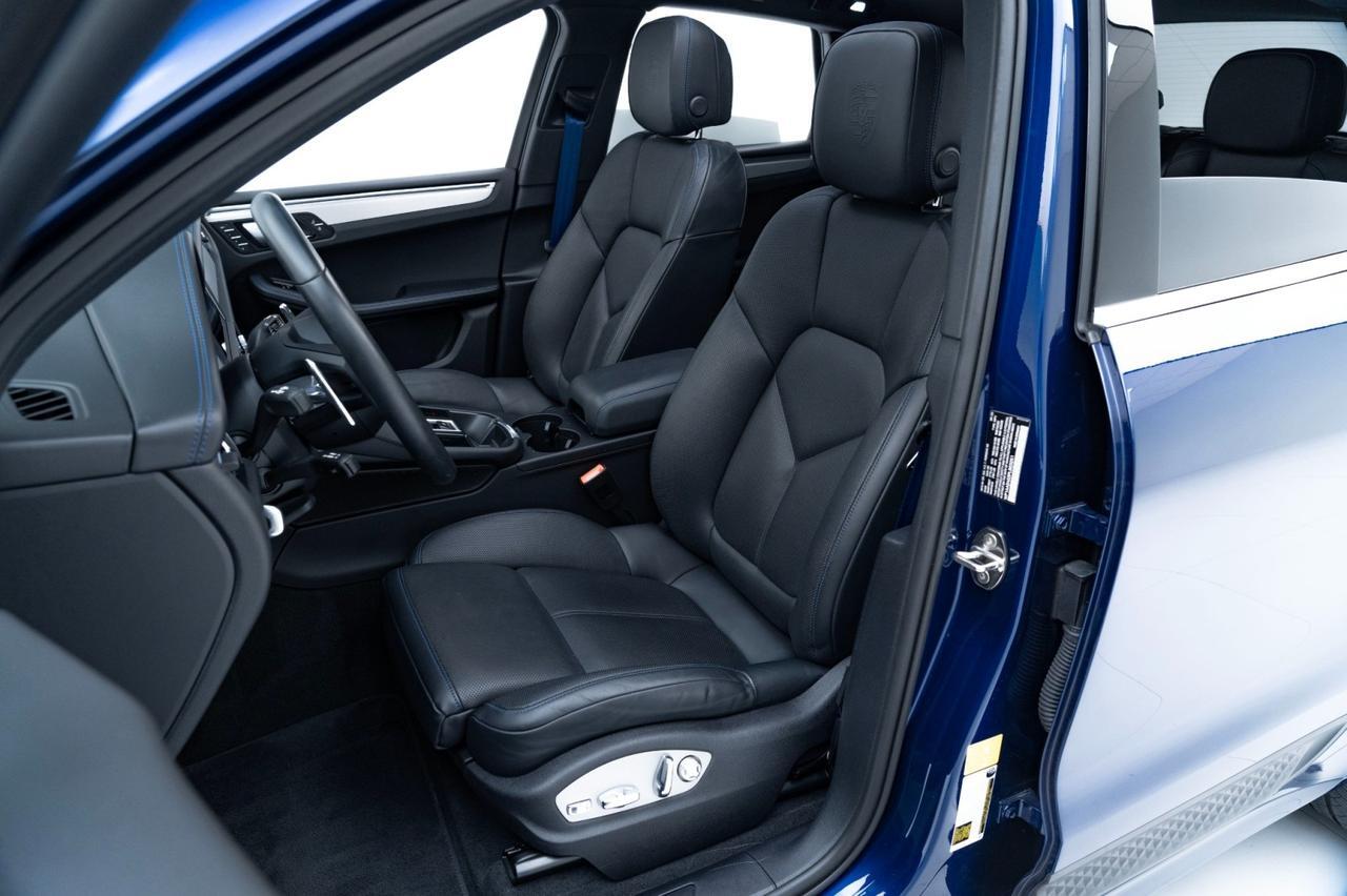 2023 Porsche Macan Pompano Beach FL