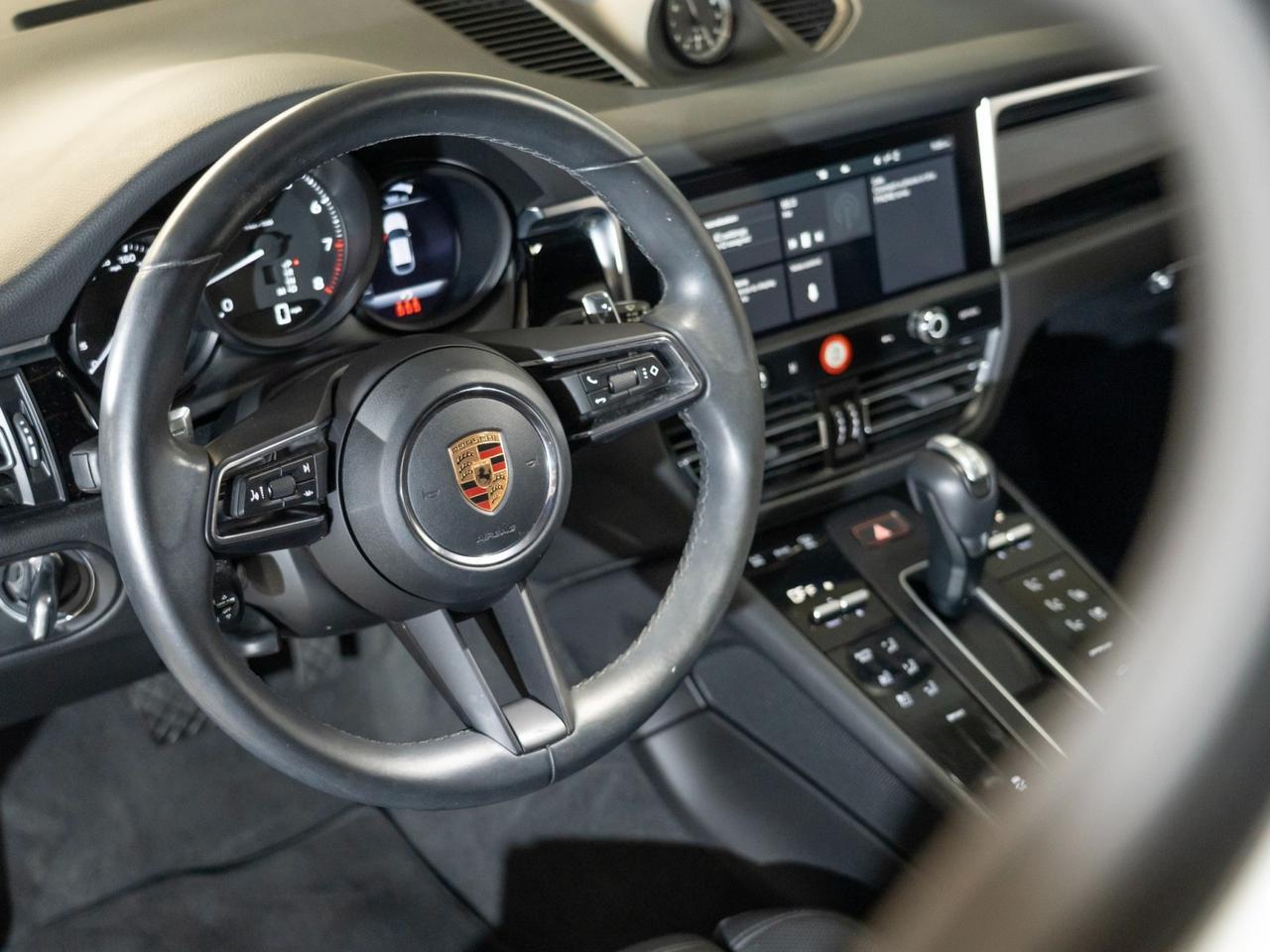 2023 Porsche Macan Pompano Beach FL