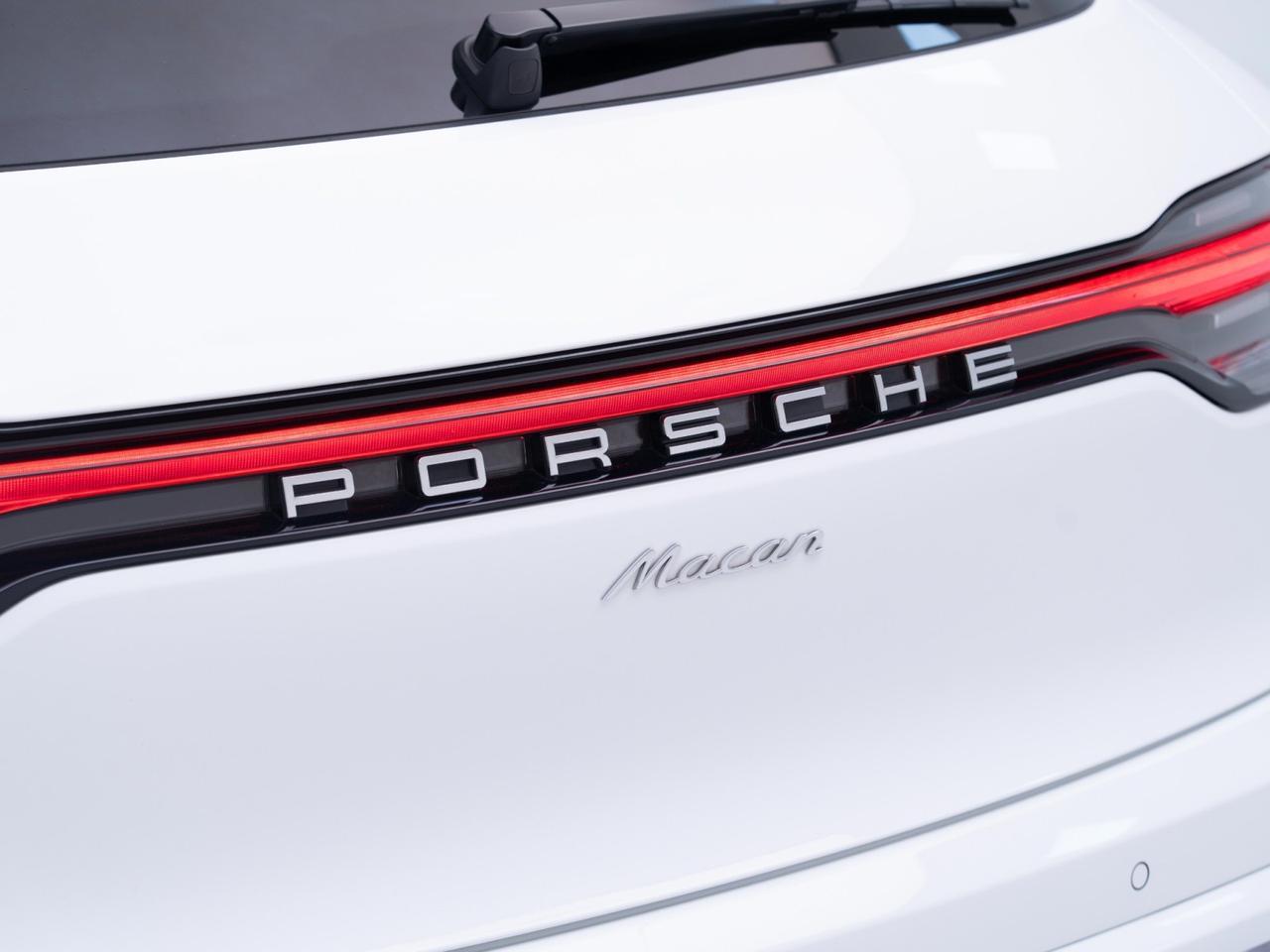 2023 Porsche Macan Pompano Beach FL