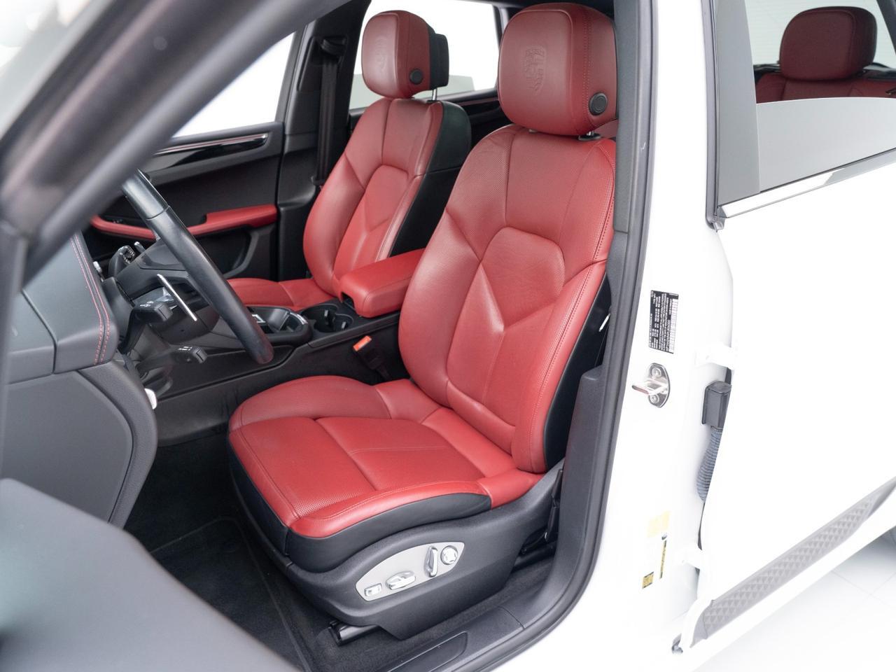 2023 Porsche Macan Pompano Beach FL