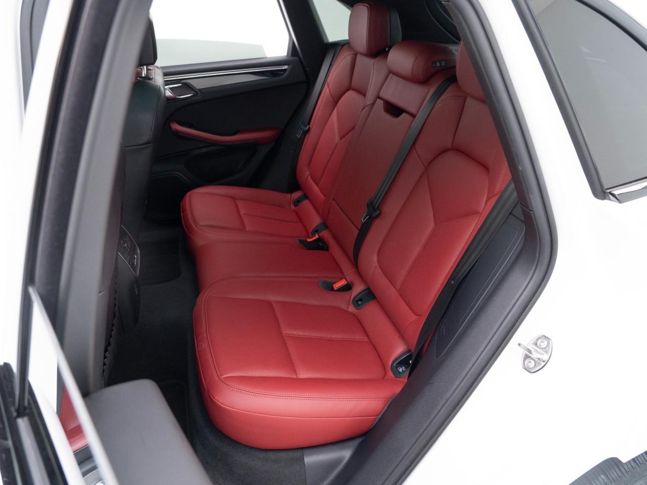 2023 Porsche Macan Pompano Beach FL