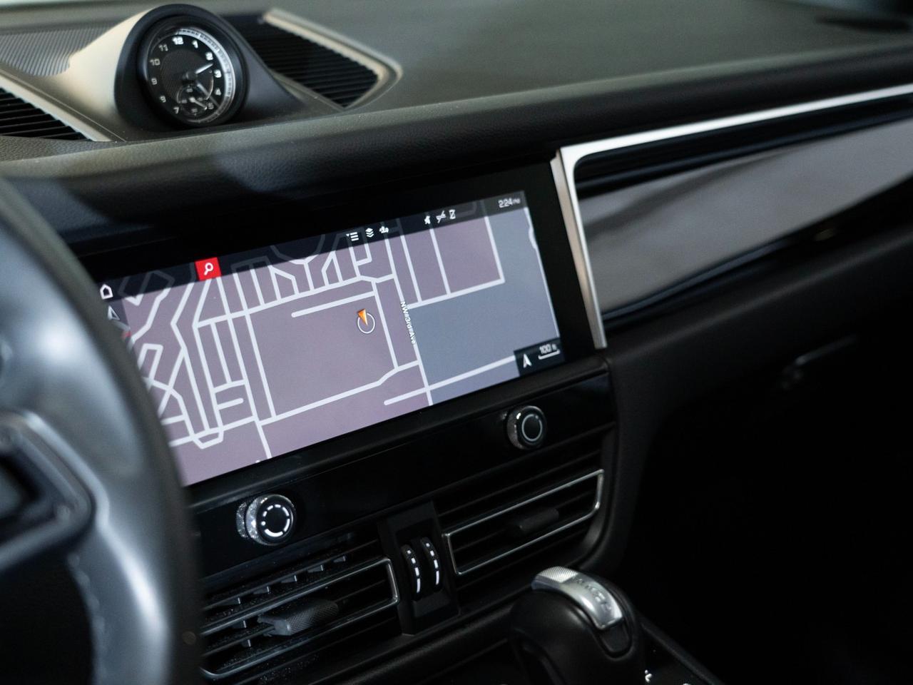 2023 Porsche Macan Pompano Beach FL