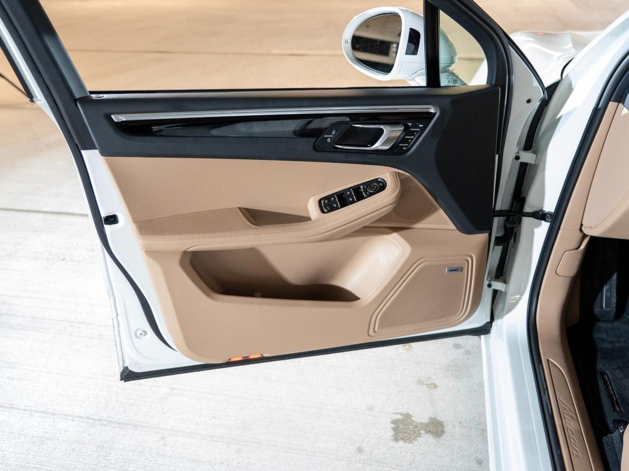 2023 Porsche Macan Pompano Beach FL