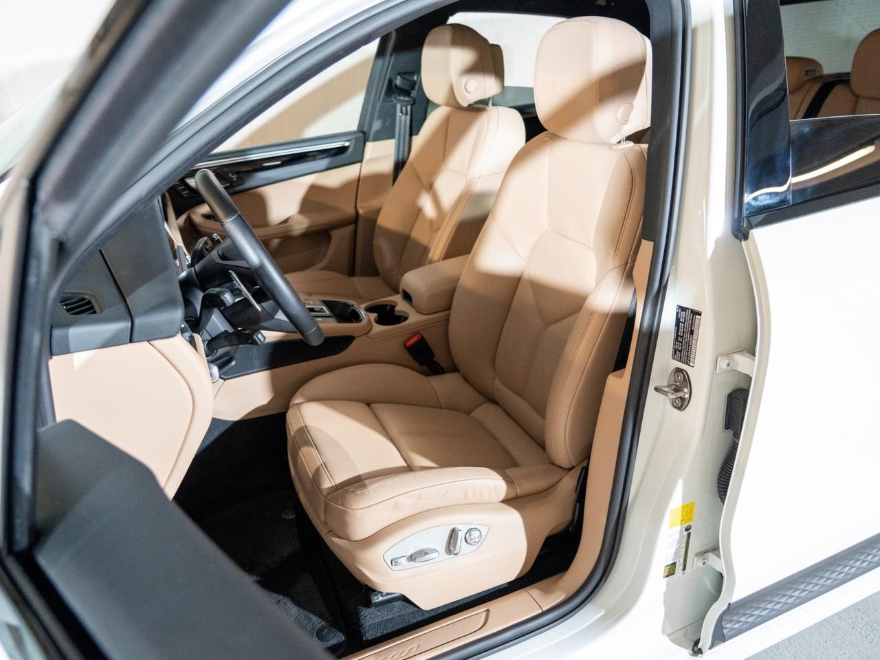 2023 Porsche Macan Pompano Beach FL