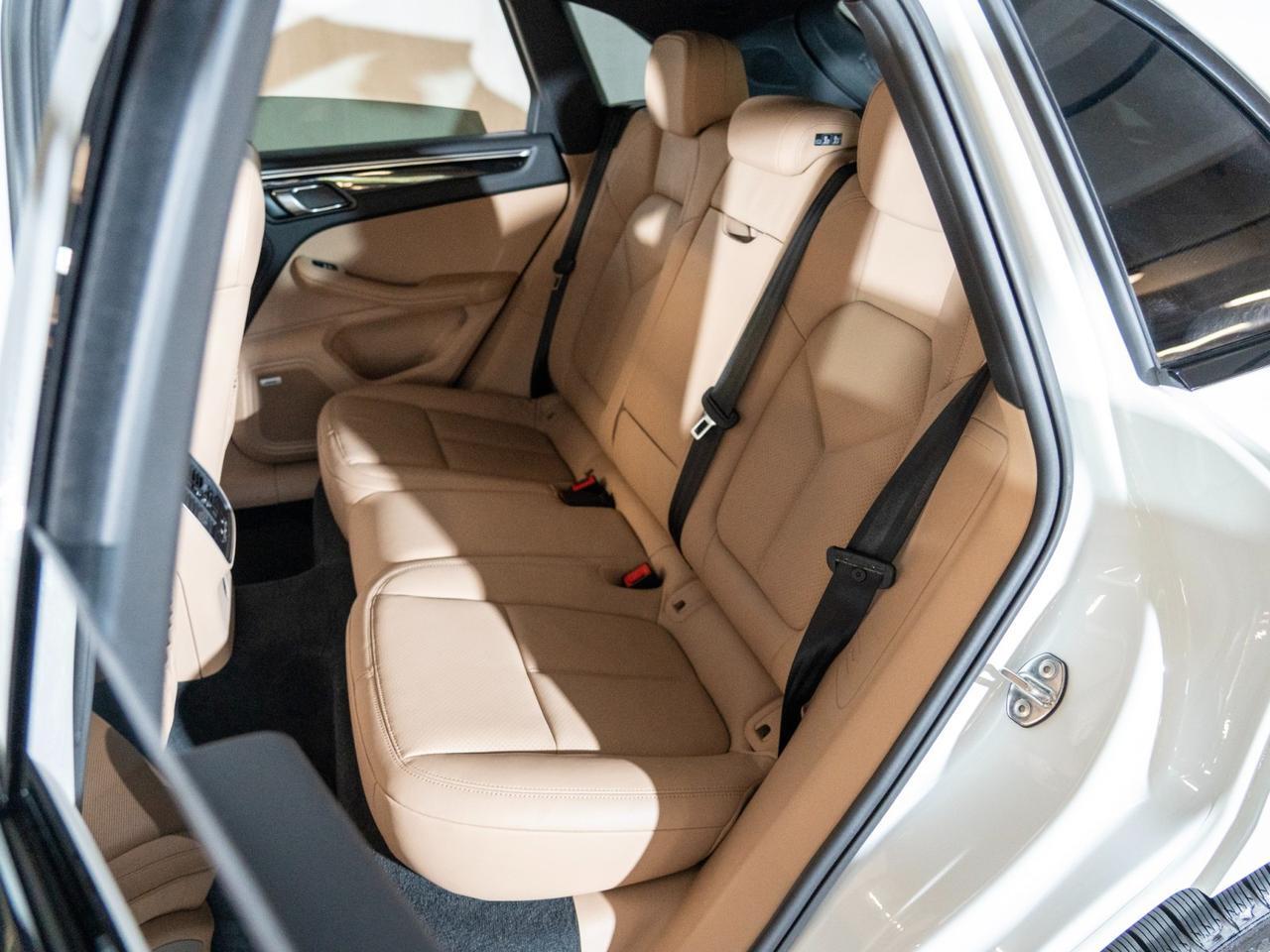 2023 Porsche Macan Pompano Beach FL