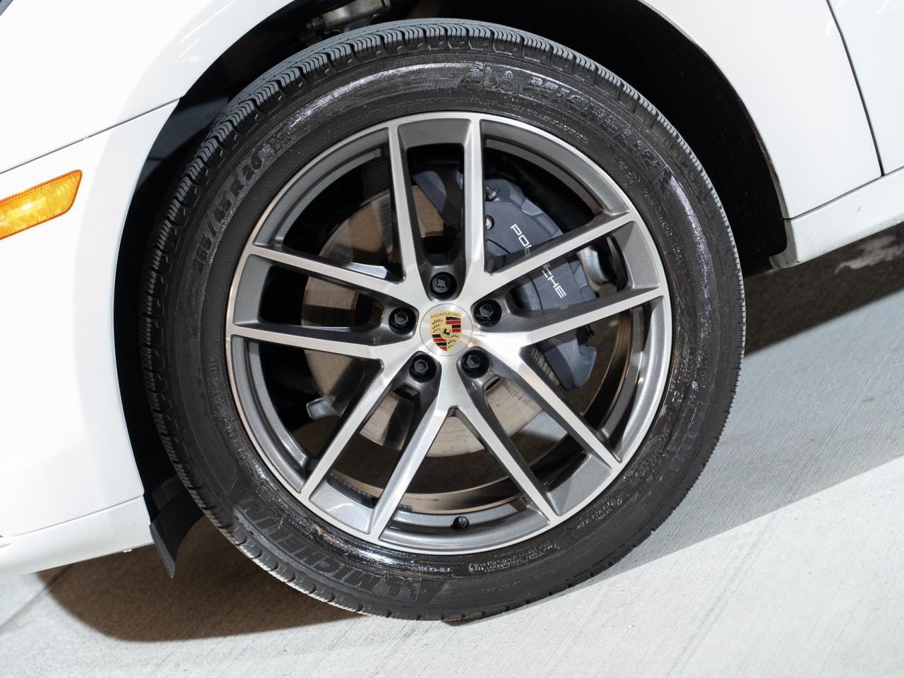 2023 Porsche Macan Pompano Beach FL