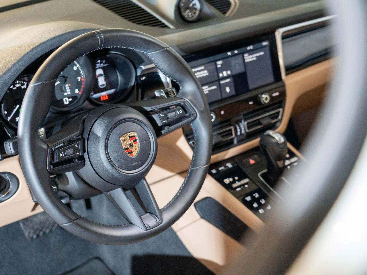 2023 Porsche Macan Pompano Beach FL