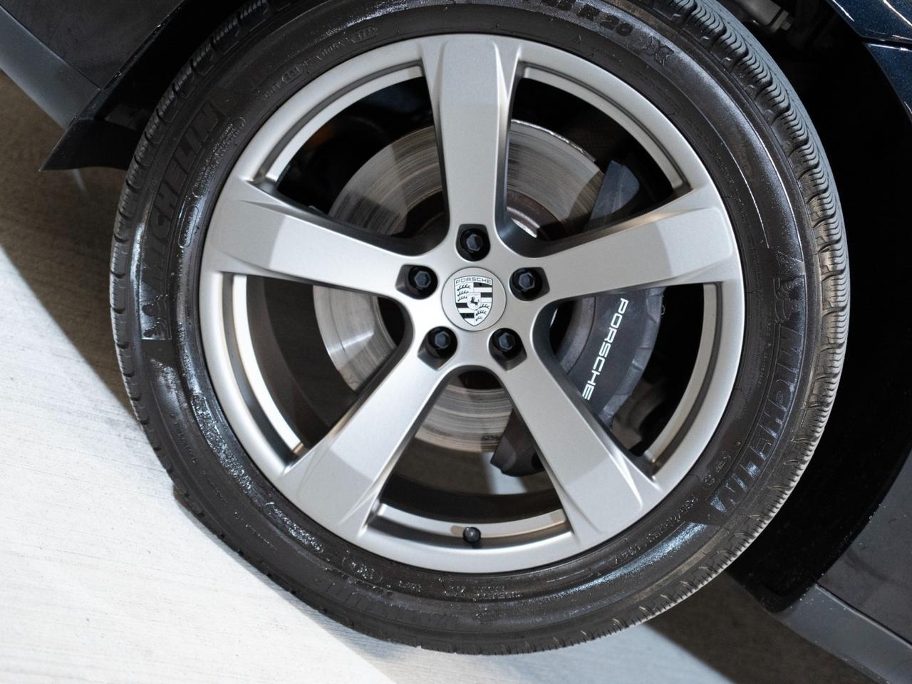 2023 Porsche Macan Pompano Beach FL