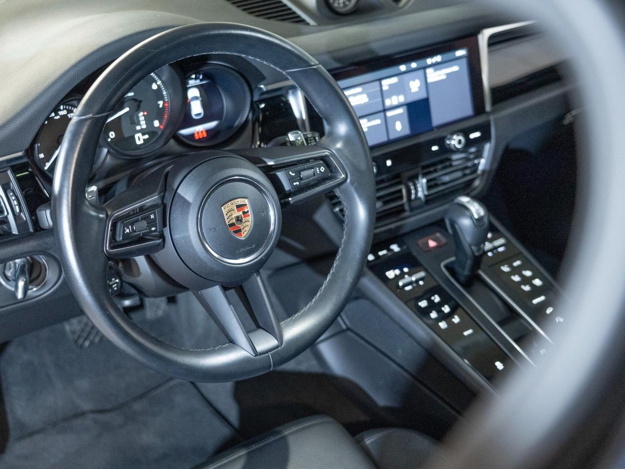 2023 Porsche Macan Pompano Beach FL