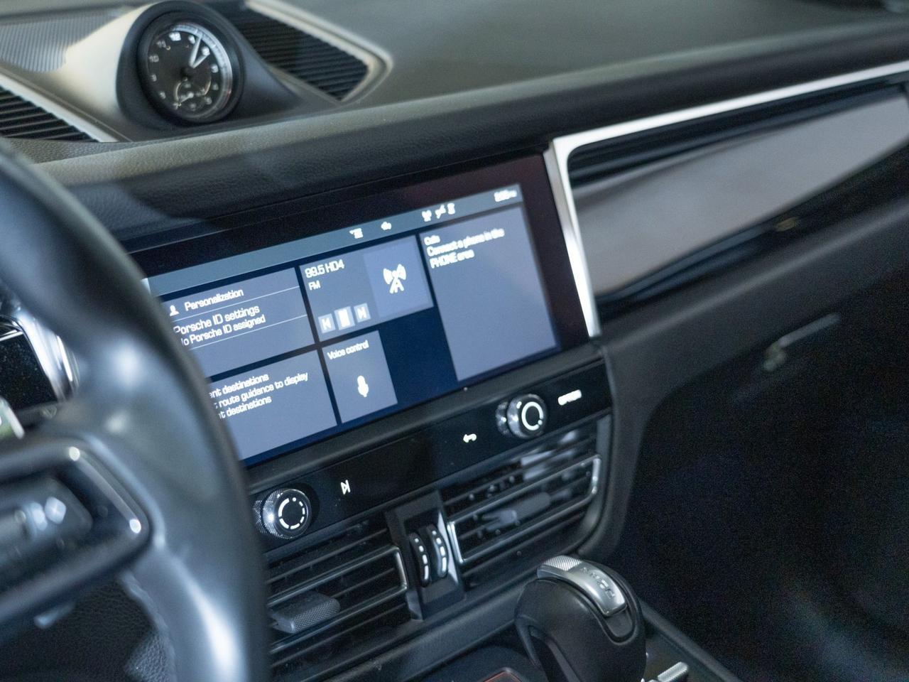 2023 Porsche Macan Pompano Beach FL