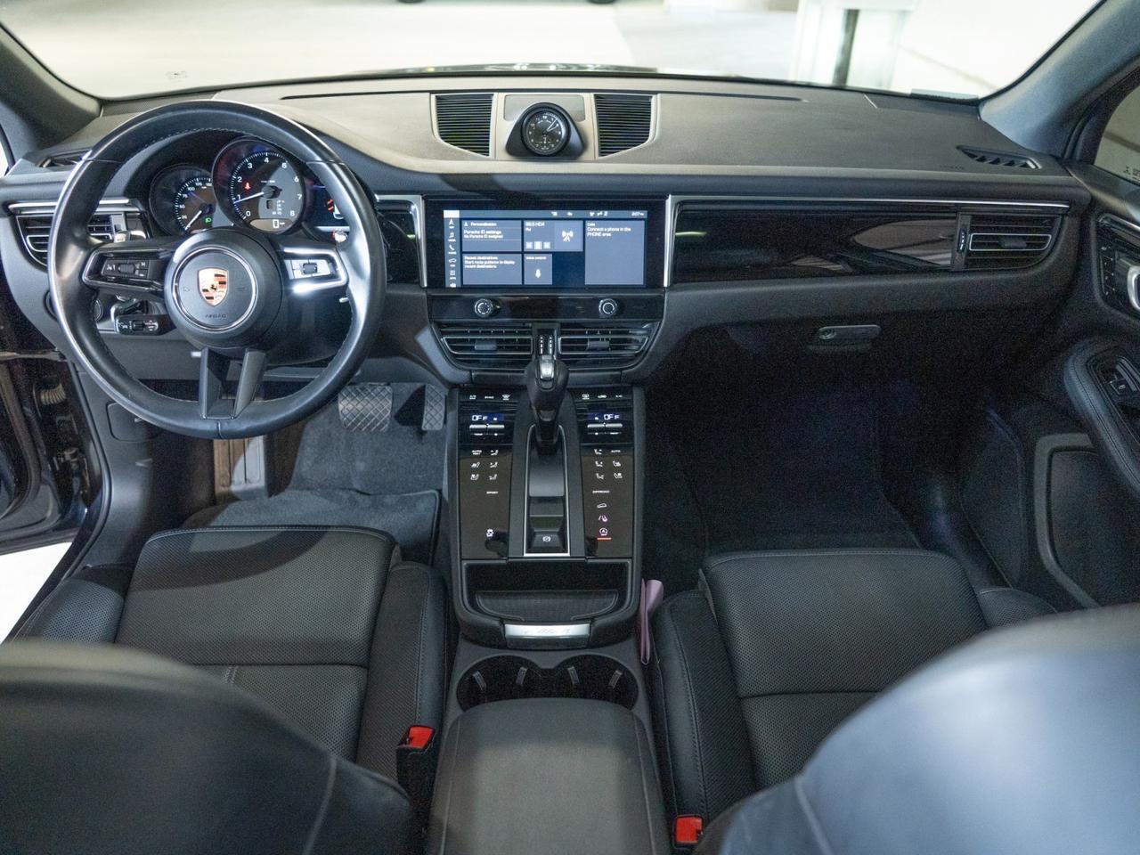 2023 Porsche Macan Pompano Beach FL