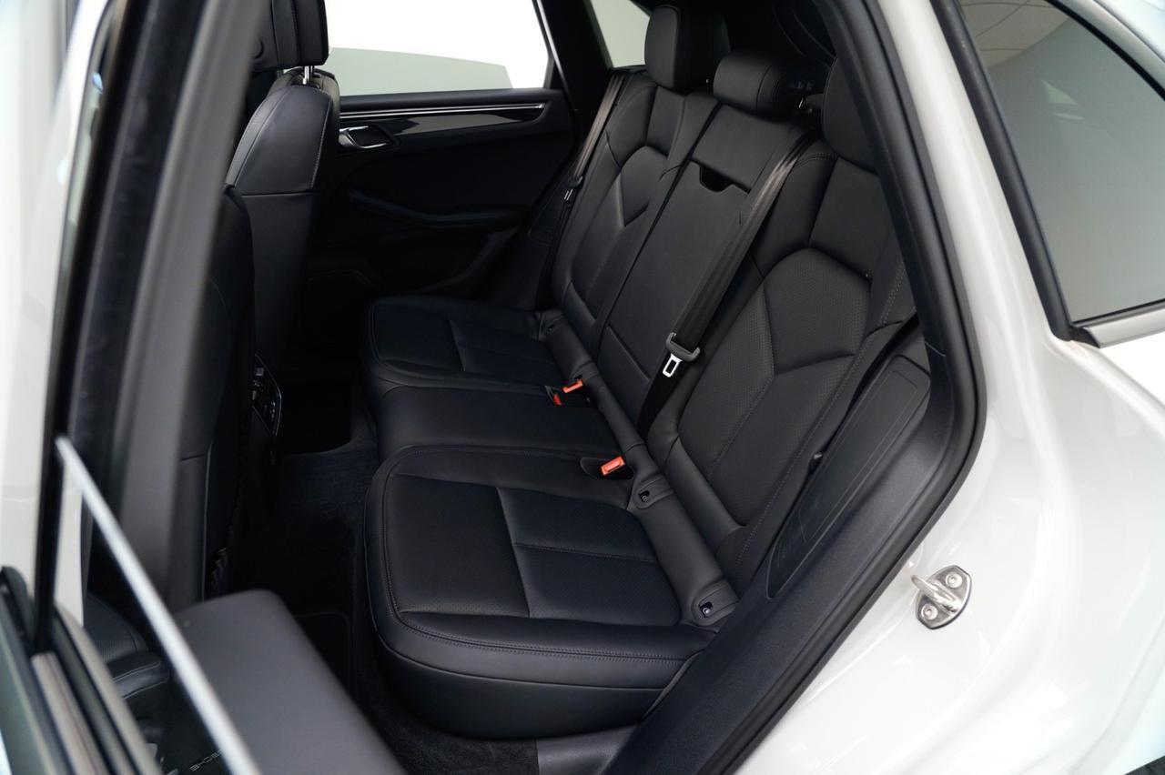 2023 Porsche Macan Pompano Beach FL