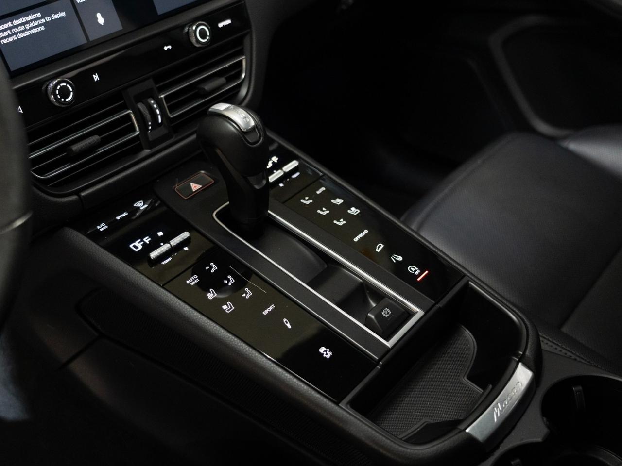 2023 Porsche Macan Pompano Beach FL