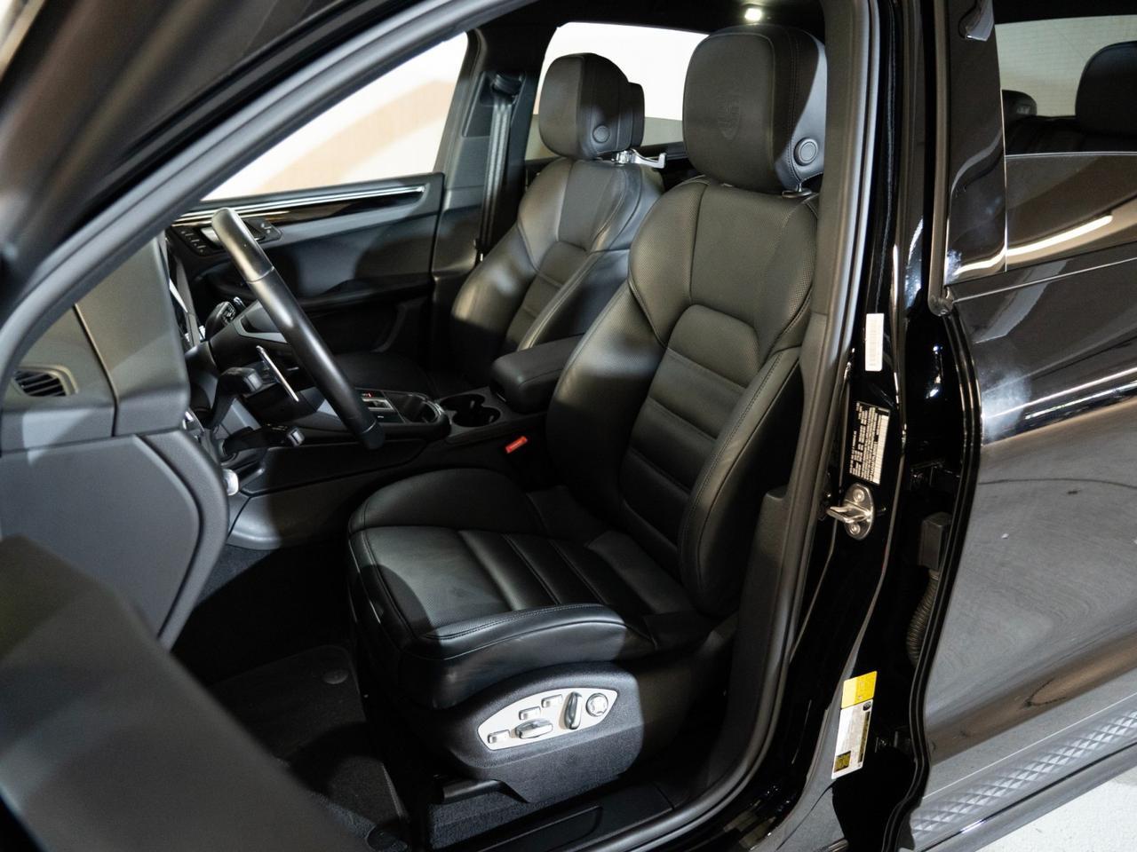 2023 Porsche Macan Pompano Beach FL