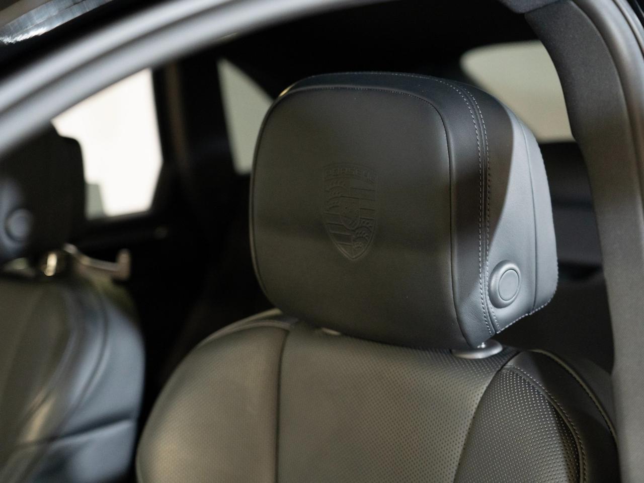2023 Porsche Macan Pompano Beach FL
