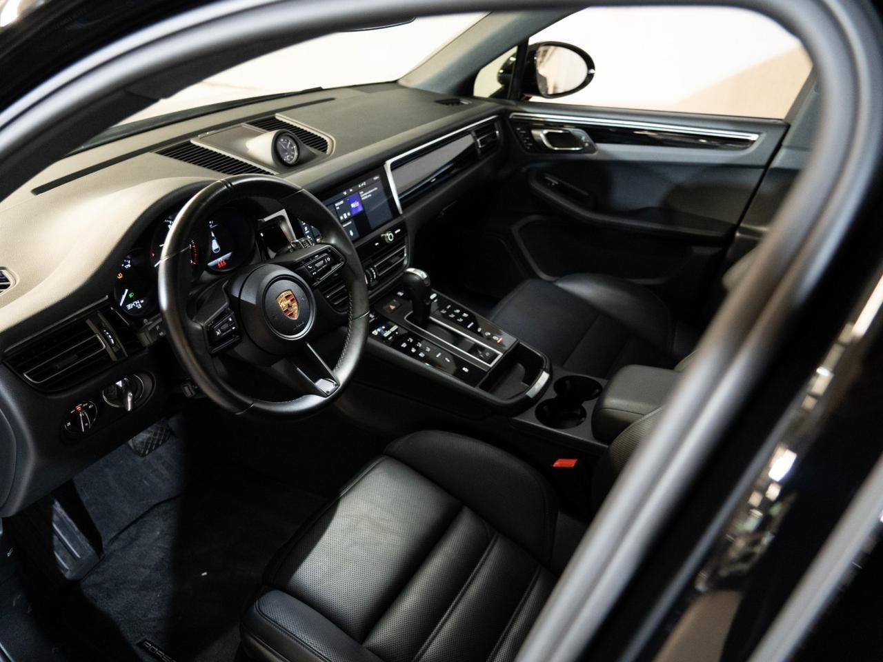 2023 Porsche Macan Pompano Beach FL