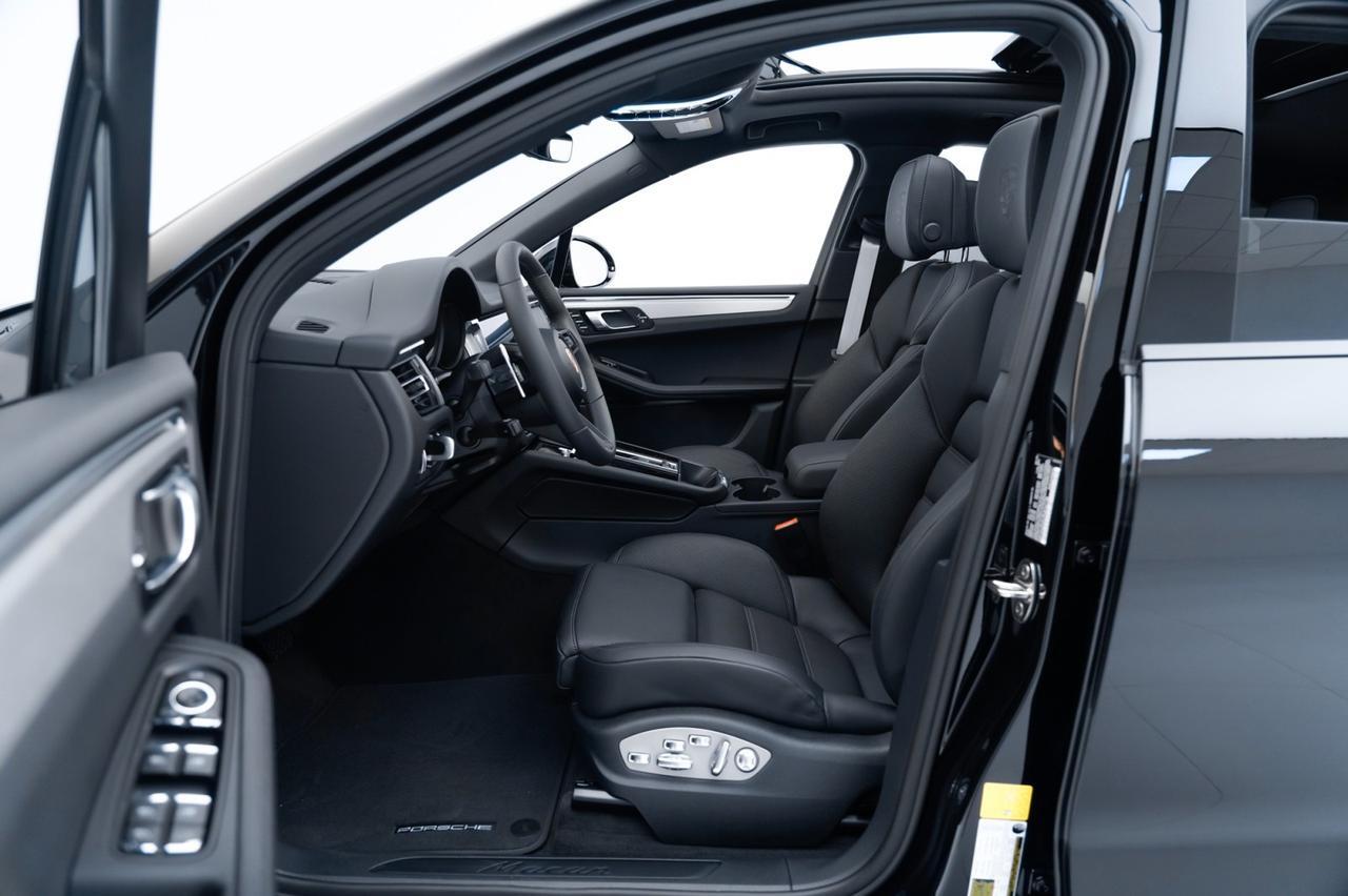 2023 Porsche Macan Pompano Beach FL